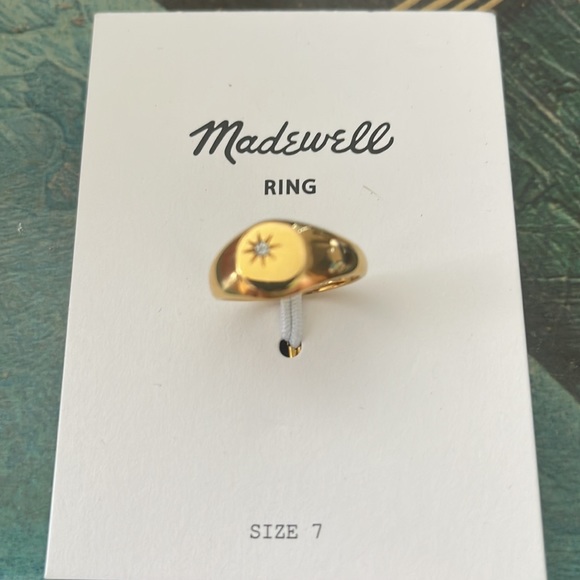 Madewell Ring , size 7. New - Picture 2 of 4